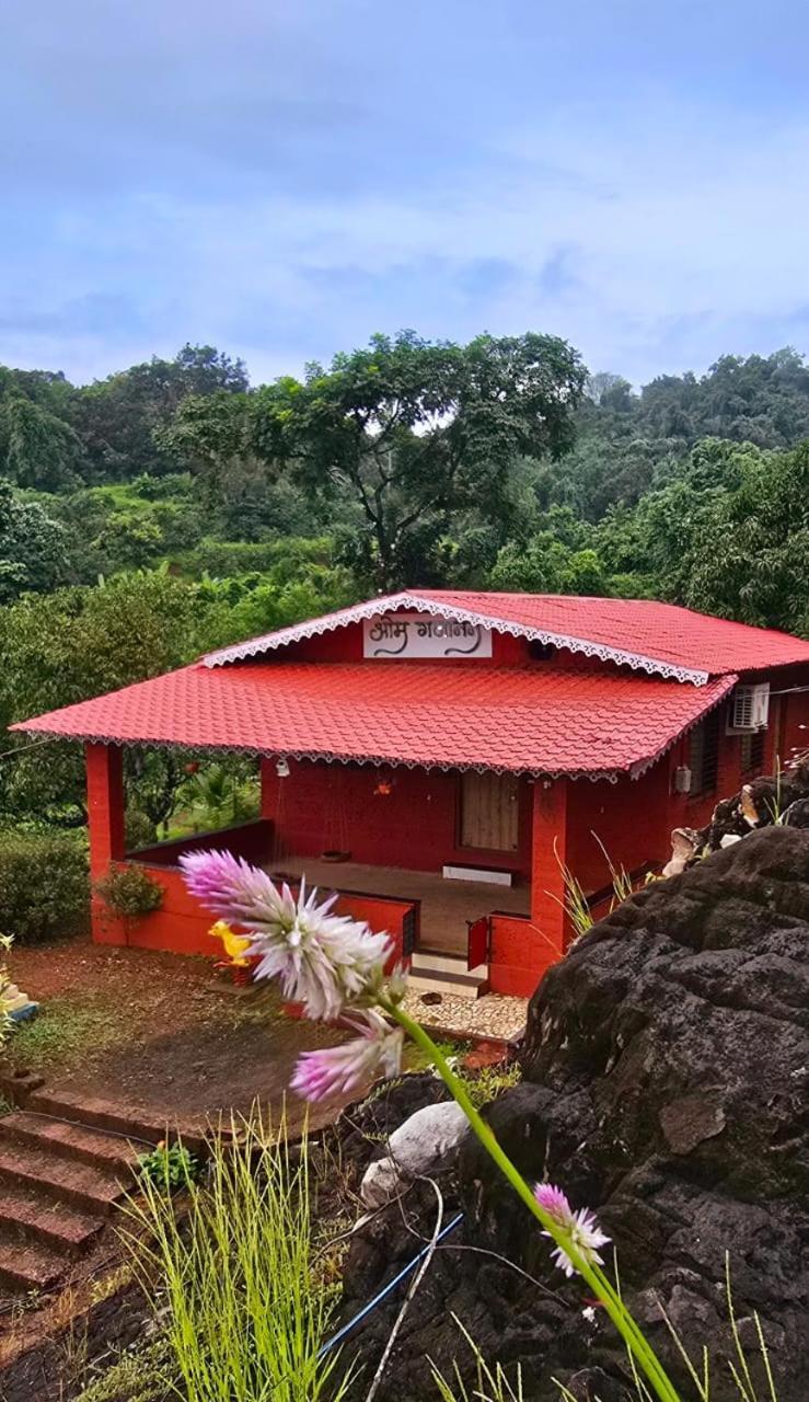 Om Gajanan Farms Farm stay